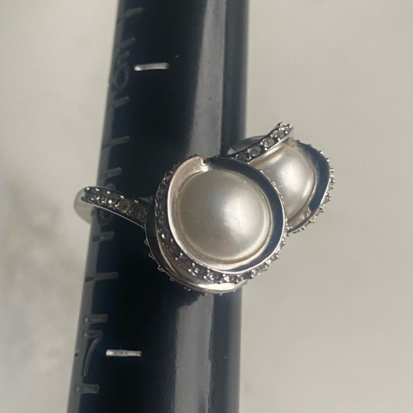 SWAROVSKI faux Pearl silver tone ring size 6 - Picture 14 of 16
